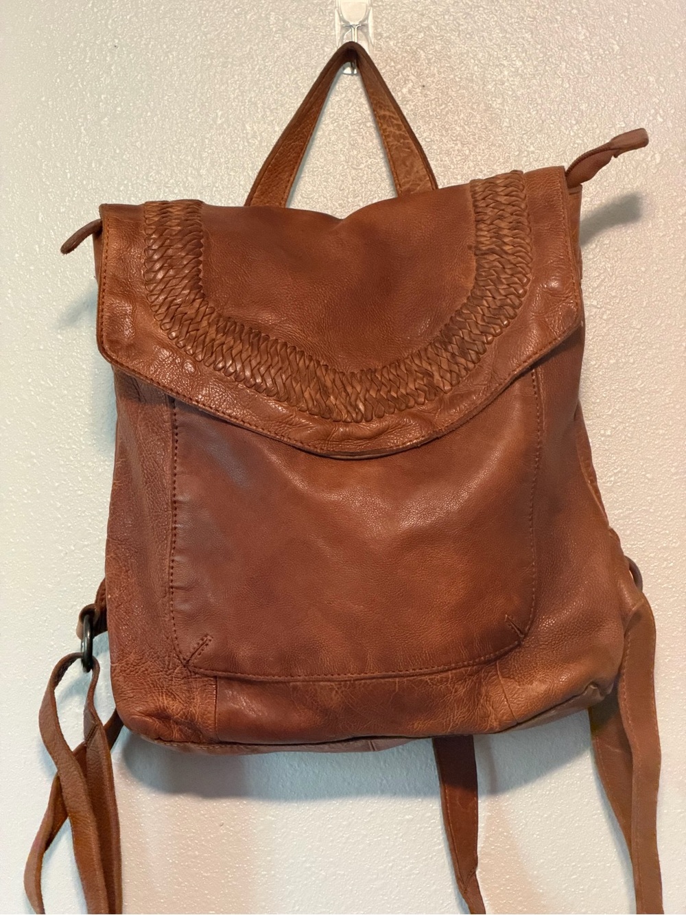 Vilenca Holland Brown Leather Backpack with Braided Flap